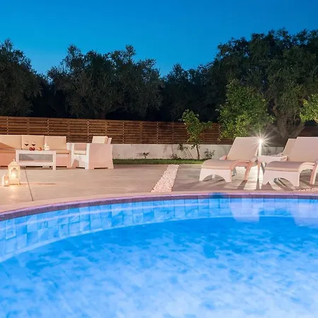 Villa Matina - 350m From The Beach, By Zantewize