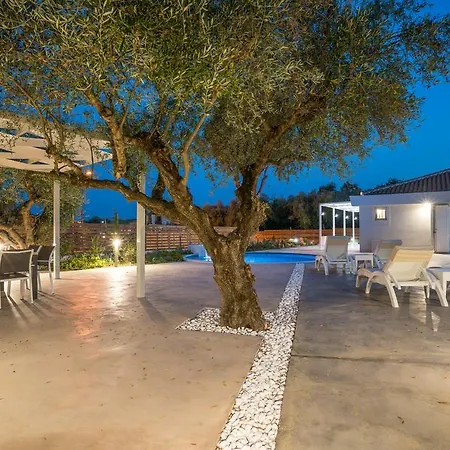 Matina - 350m From The Beach, By Zantewize Λαγανάς