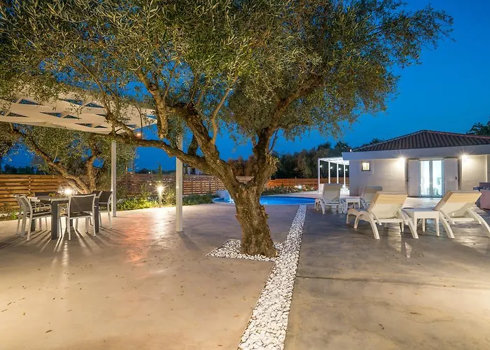 Matina - 350m From The Beach, By Zantewize Λαγανάς